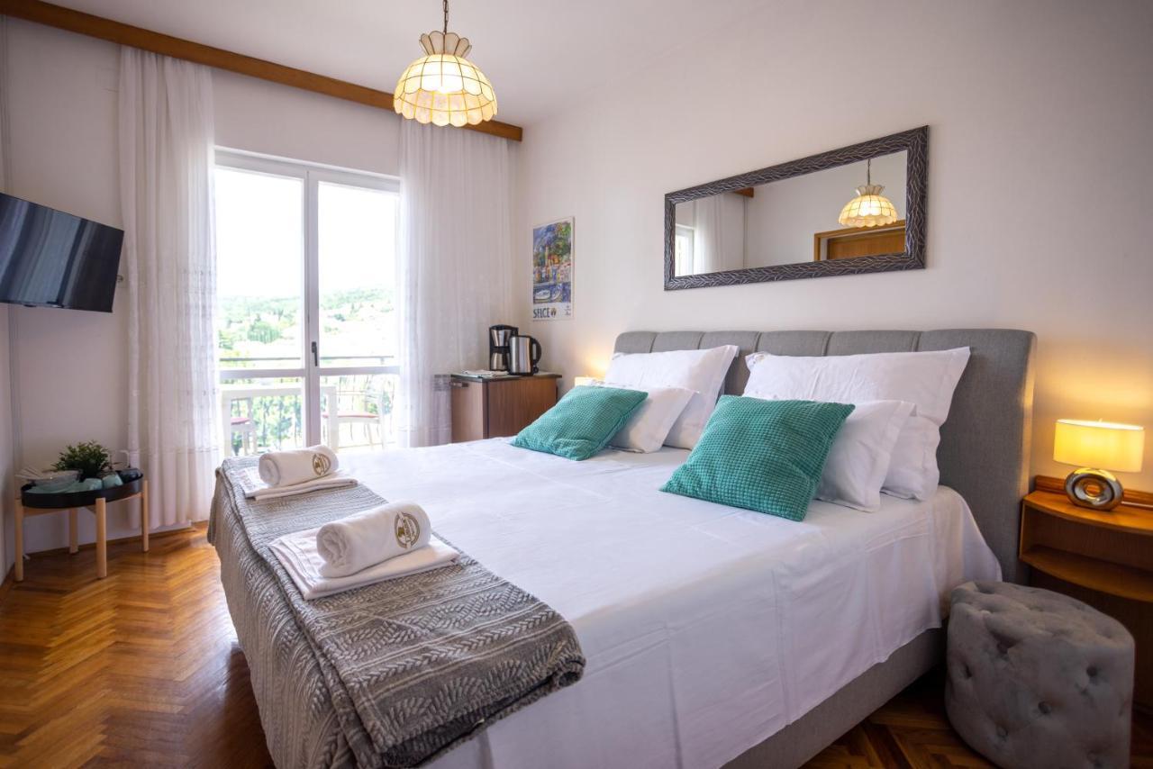 Apartments Lonzor I Selce Exterior foto