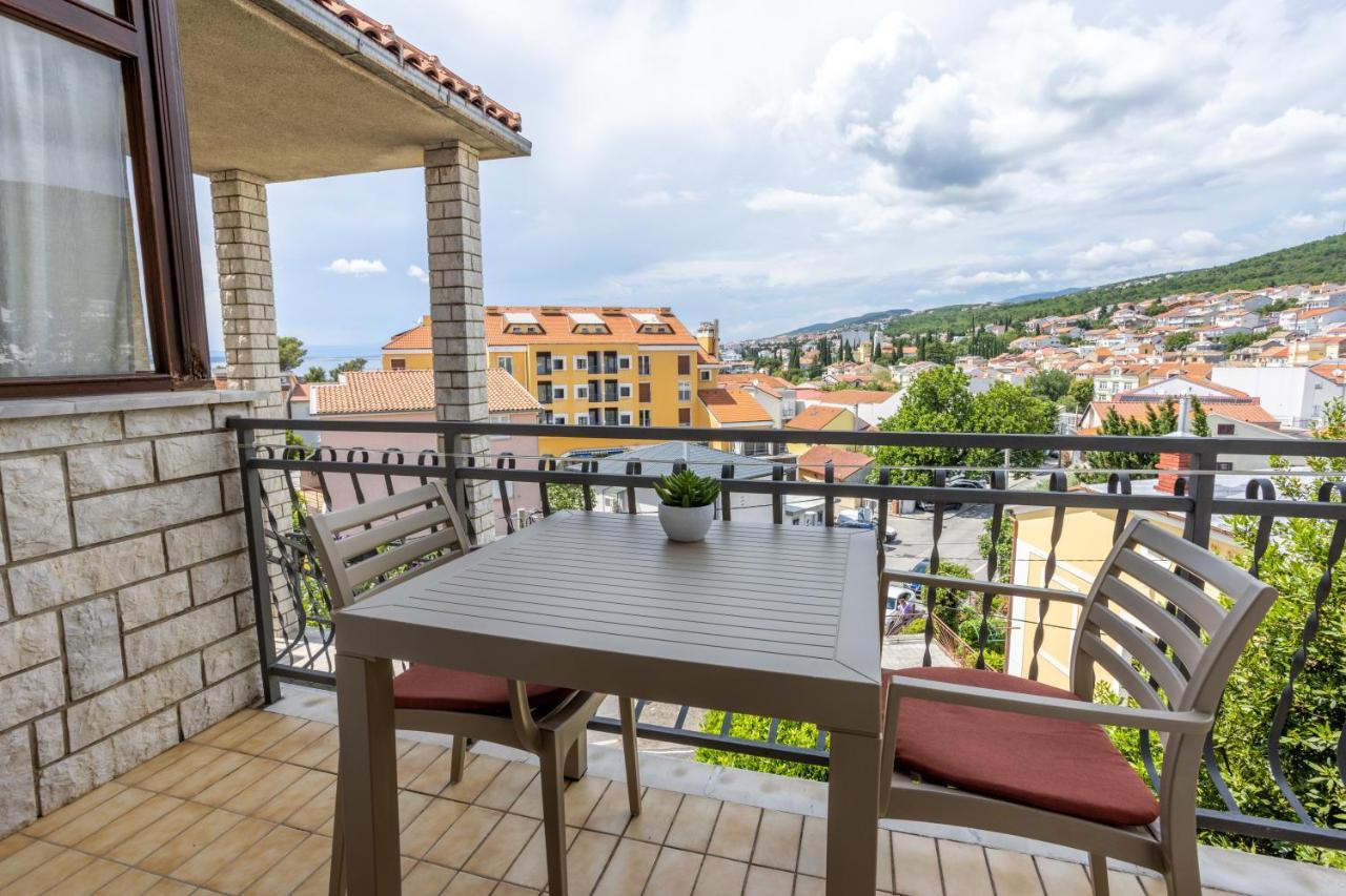 Apartments Lonzor I Selce Exterior foto